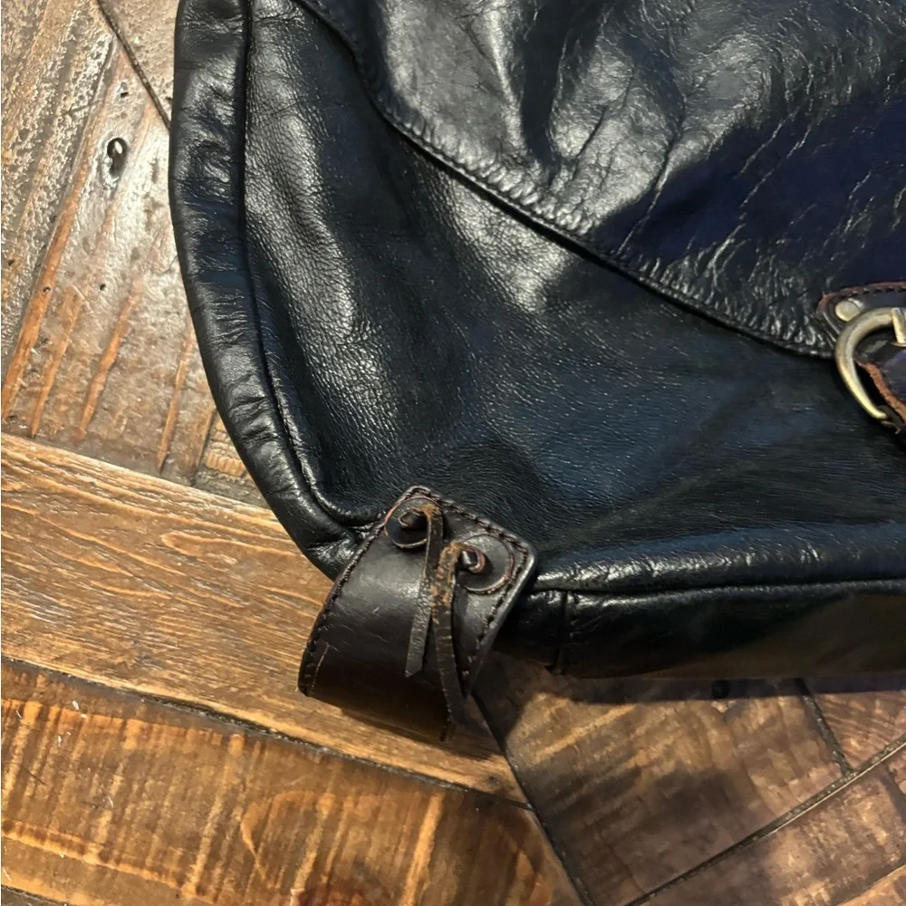 Hype Black Leather Hobo Bag with Vintage Finish